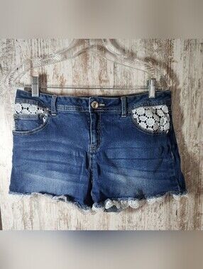 Justice Blue Denim Jean Shorts with White Crochet Trim Size 18.5